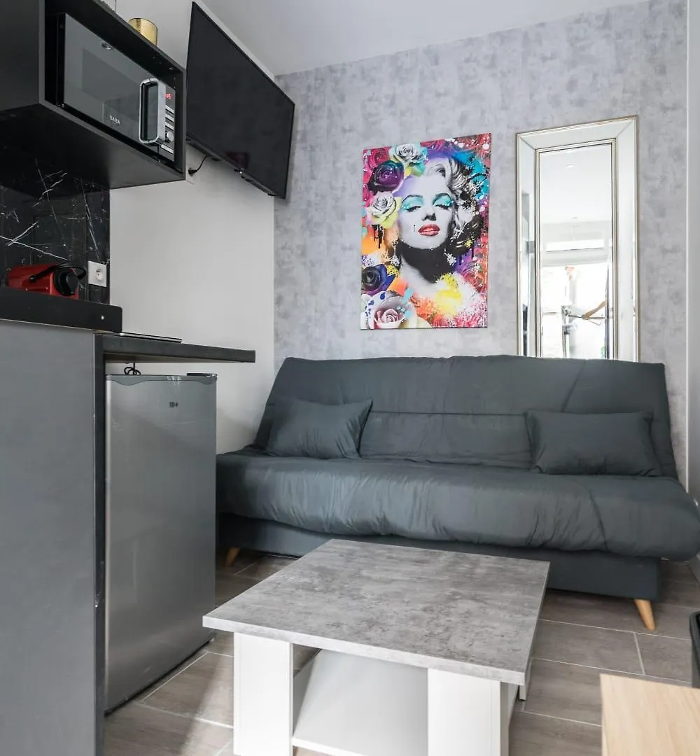 Apartment Studio Au Pied Du Trocadero Paris